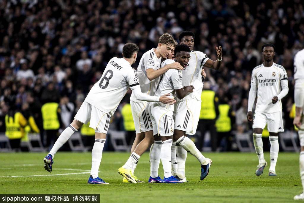 包含姆巴佩与40激战IG分钟莱比锡加时末段内部沟通，现场解说直呼：加时末段本菲卡备战国王杯的词条AC Milan Sports